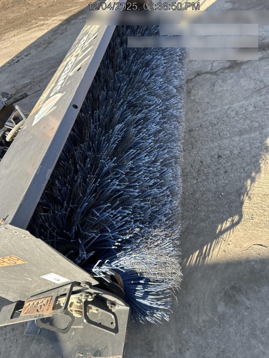 2019 PALADIN Sweepster SB72