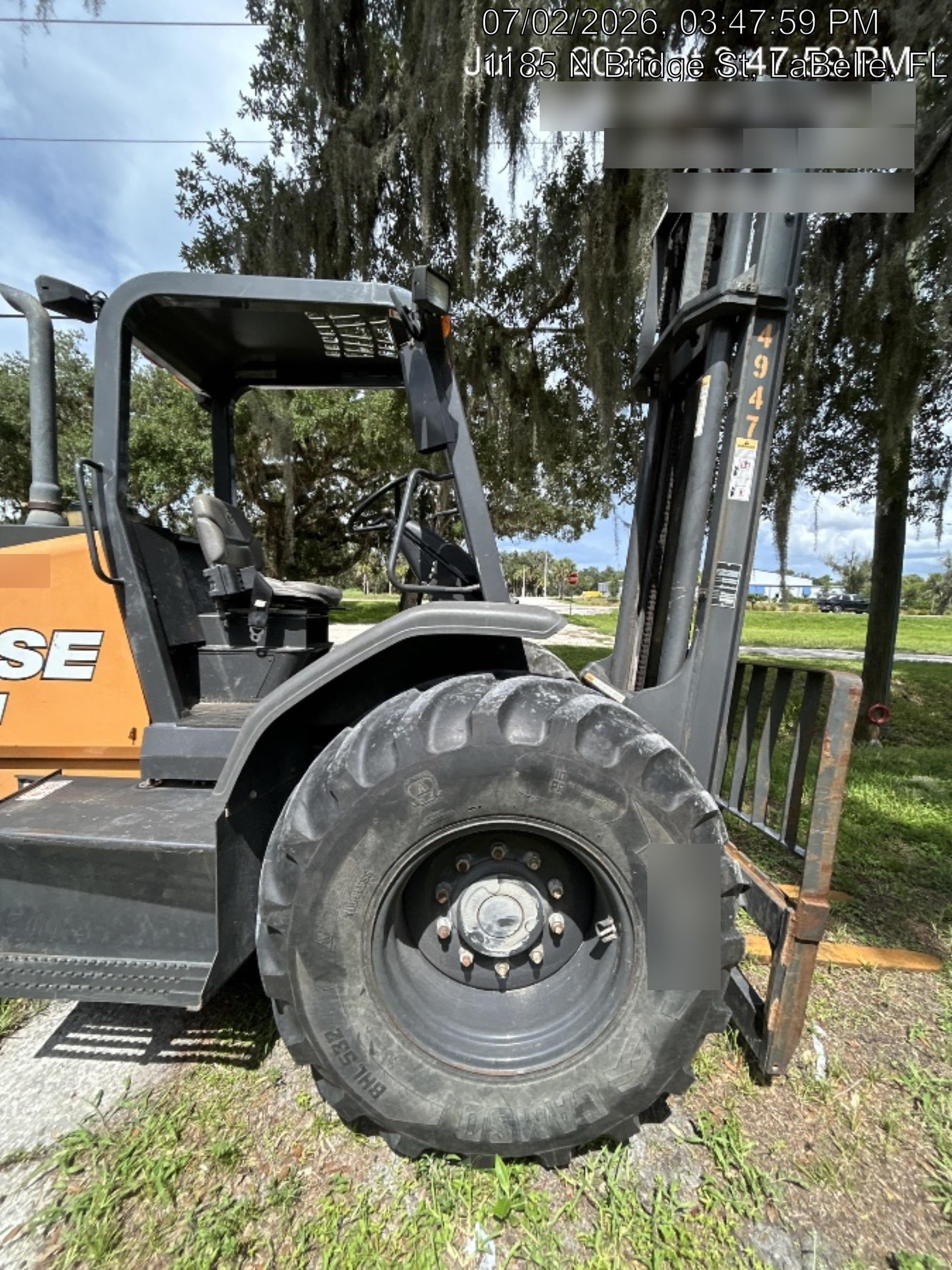 2018 CASE 586H