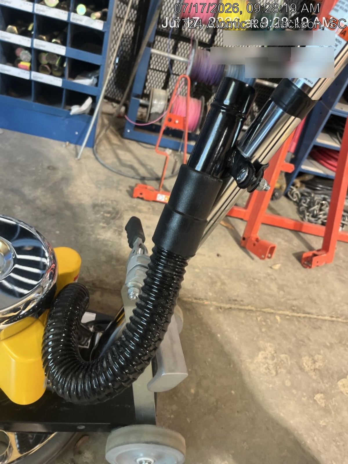 2024 DEWALT 216-RS