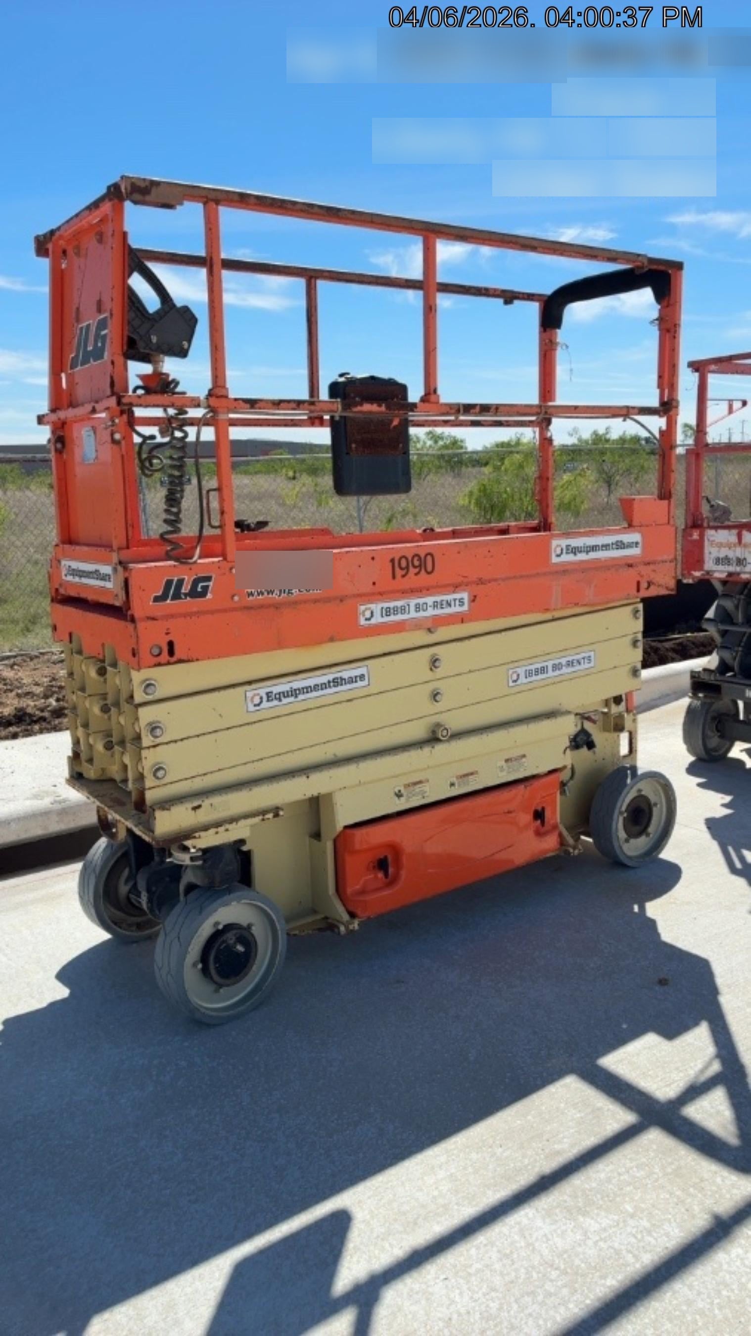 2016 JLG 2632ES