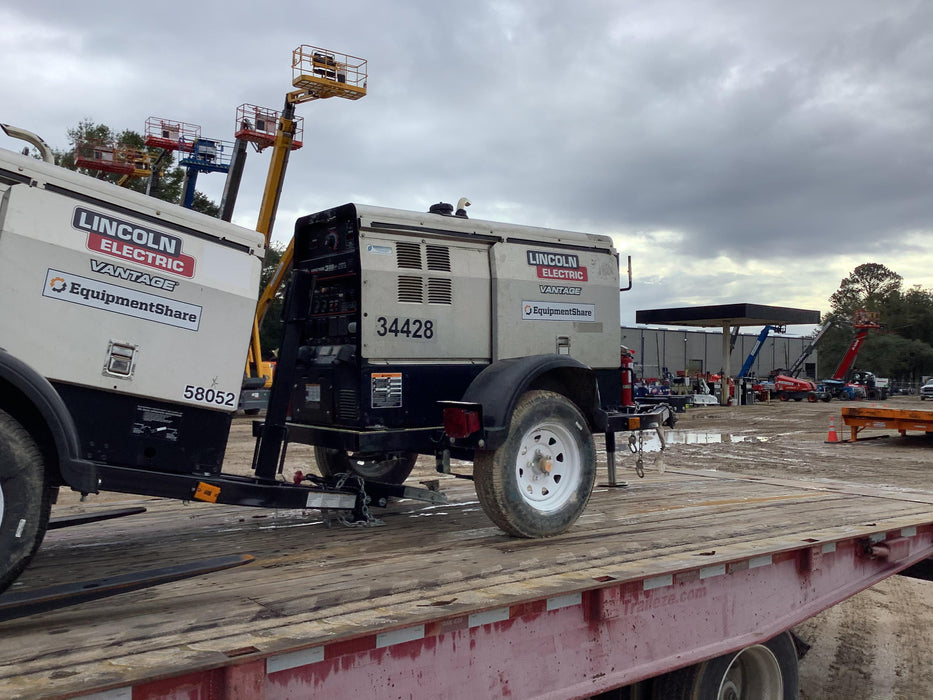 2019 Lincoln Electric Vantage 322 Welder Ready-Pak 3, Two wheel trailer, Fender and Light kit, Cable Rack