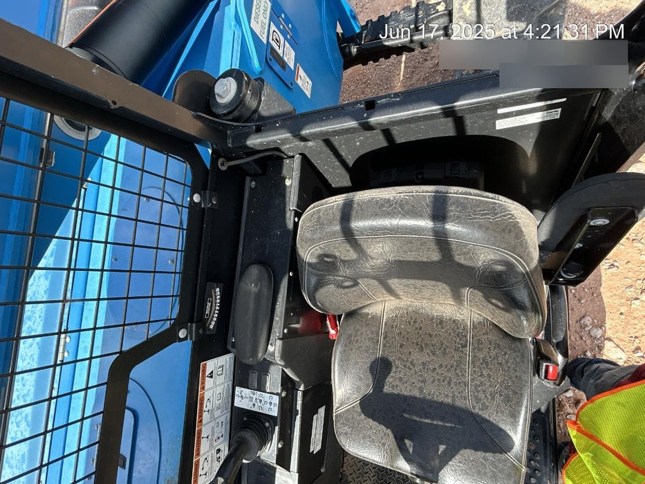 2018 Genie GTH-636 Genie GTH-636 w/Open ROPS, Work Lights, Solid Tires, RH Cab Mesh, Beacon, 48" Carriage and Forks