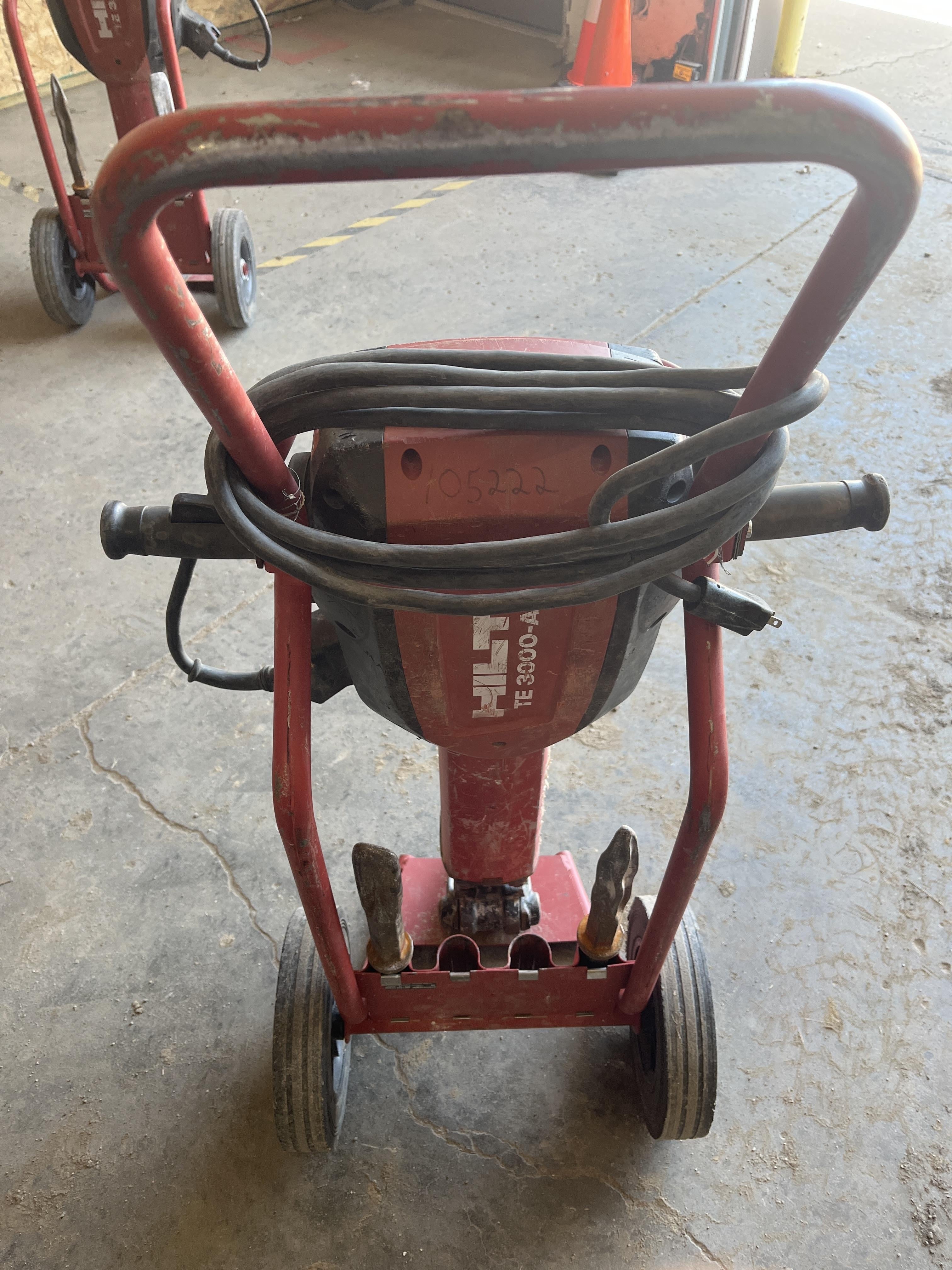 2020 HILTI TE 3000-AVR