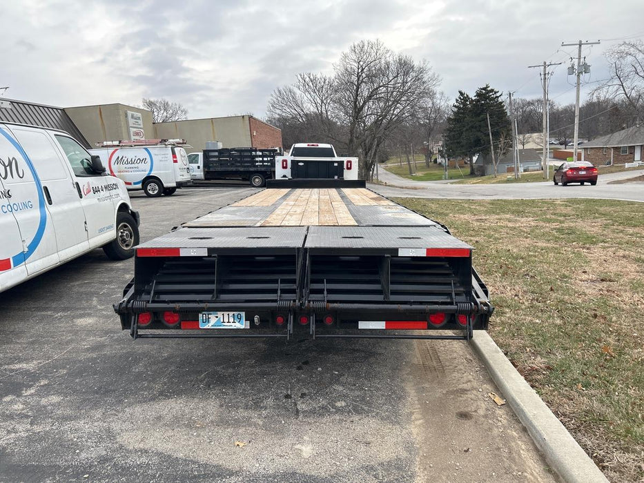 2024 TEXAS PRIDE TRAILERS FT825530KPH