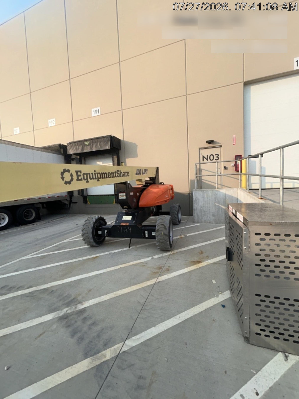 2023 JLG EC600SJ