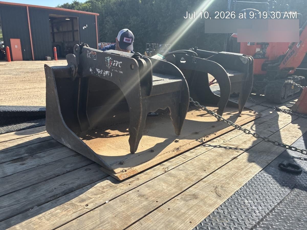 2018 PALADIN 76" Scrap Grapple Bucket - Paladin