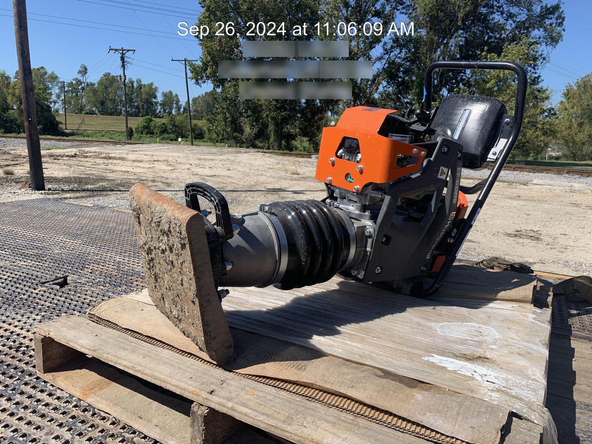 2024 HUSQVARNA LT6005