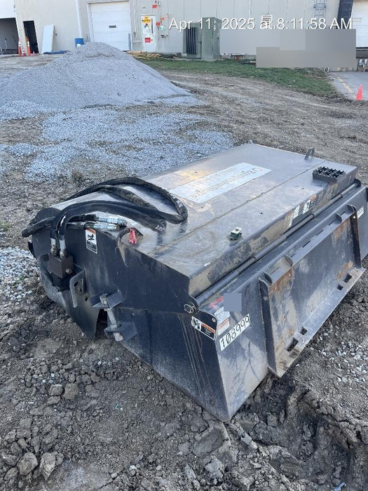 2020 PALADIN Sweepster SB72