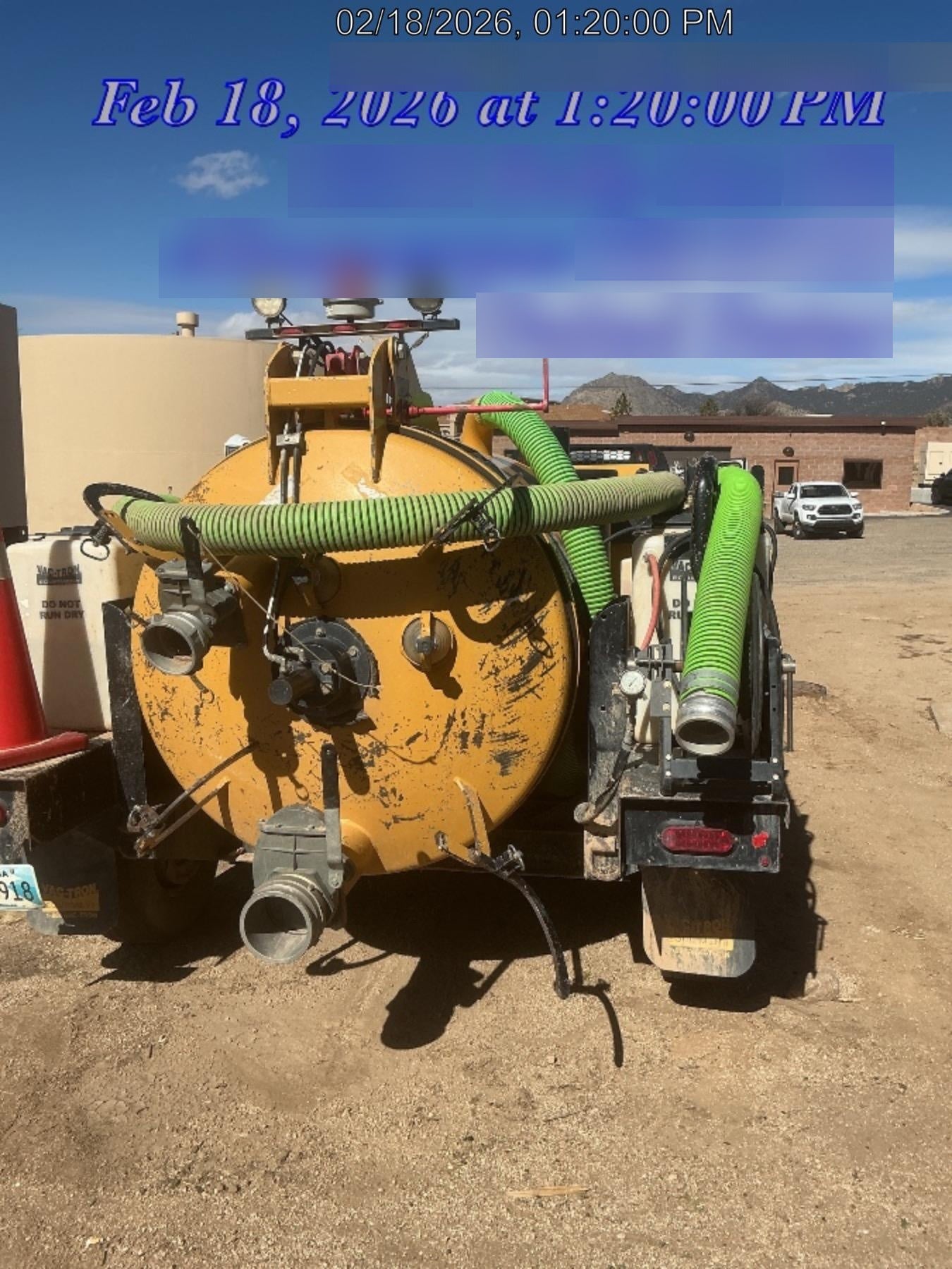 2021 Vac-Tron LP573XDT 500 Gallon Debris Tank w/ Hydraulic Tilt, two (2) 100 Gallon Water Tanks, Low Profile Torsion Axles (12,000 GVWR)