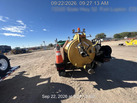 2022 VAC-TRON LP573XDT
