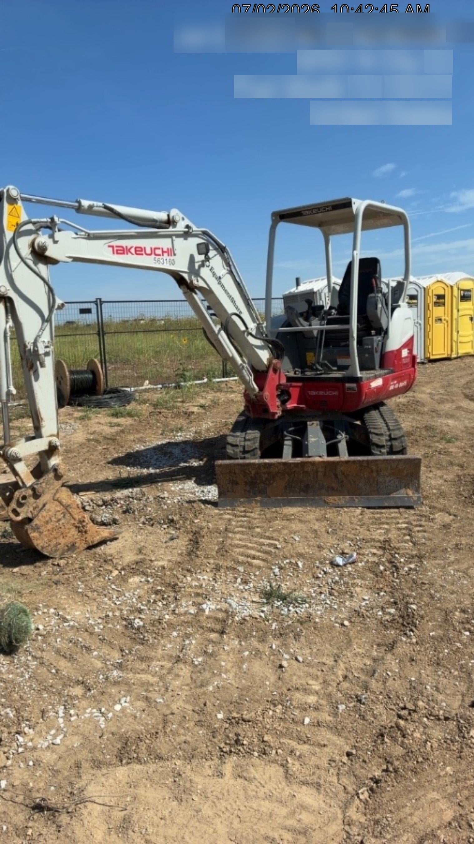 2025 TAKEUCHI TB235-2R