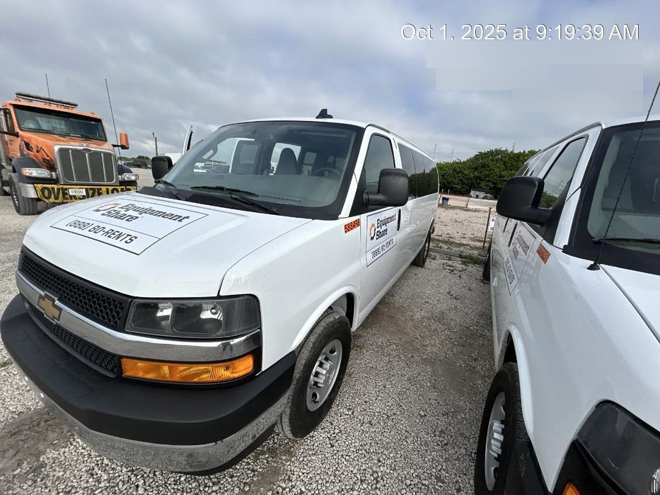 2025 CHEVROLET Express Van - Rental