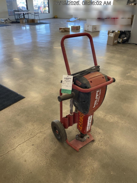 2021 HILTI TE 3000-AVR