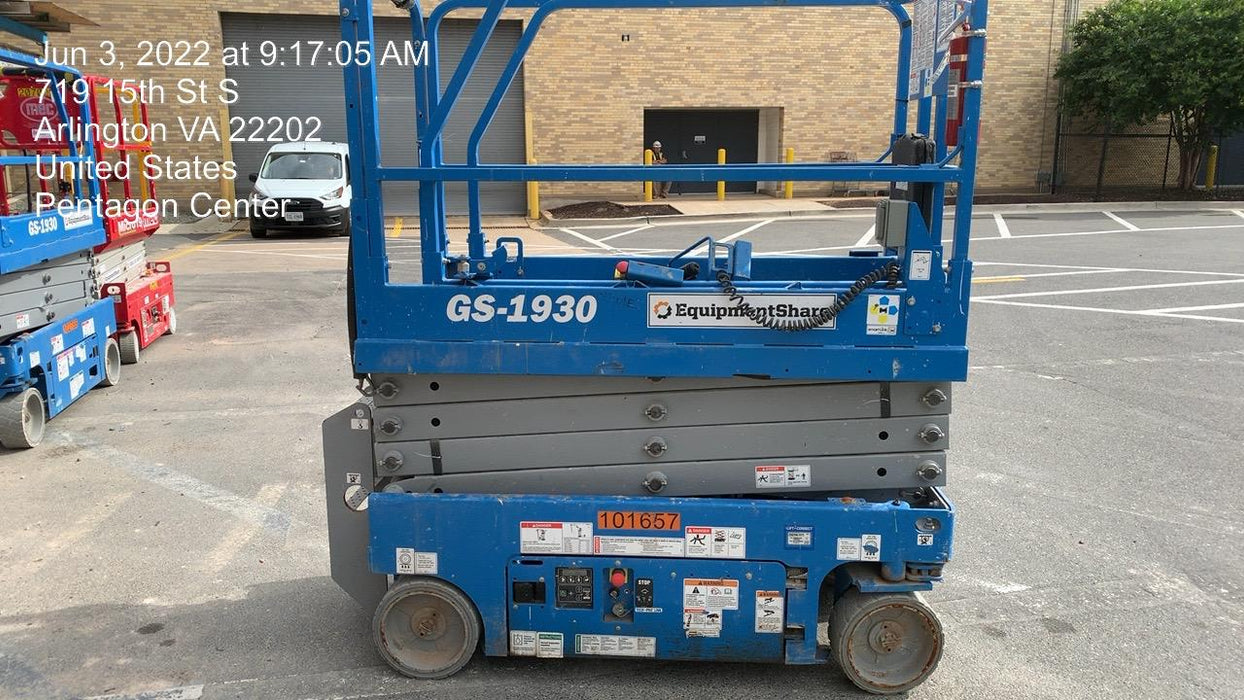 2020 Genie GS-1930 Fixed rails with chain entry gate - Pre A92.20