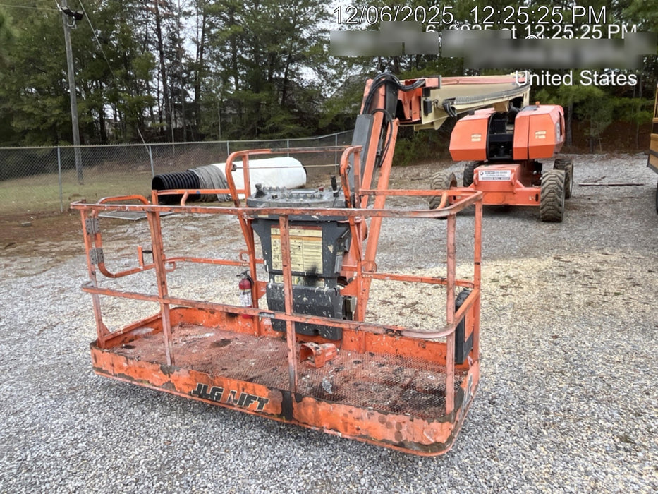 2019 JLG 860SJ