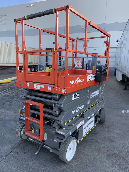 2021 SKYJACK SJ4732