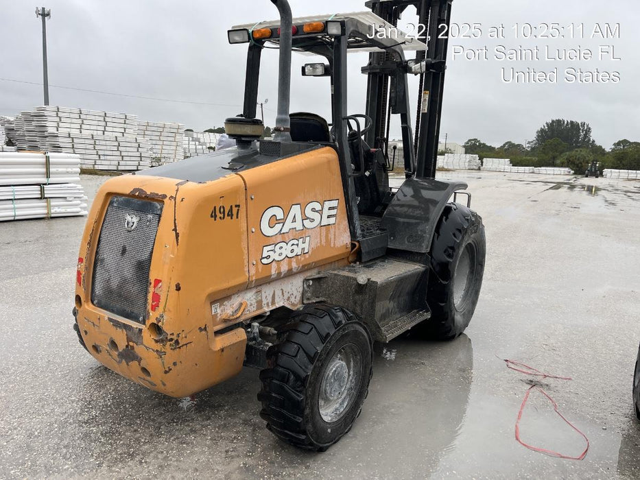 2018 CASE 586H