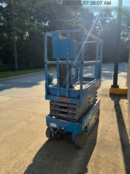 2020 Genie GS-1930 Solid Non Marking Tires, Beacon, Folding rails with half height swing gate