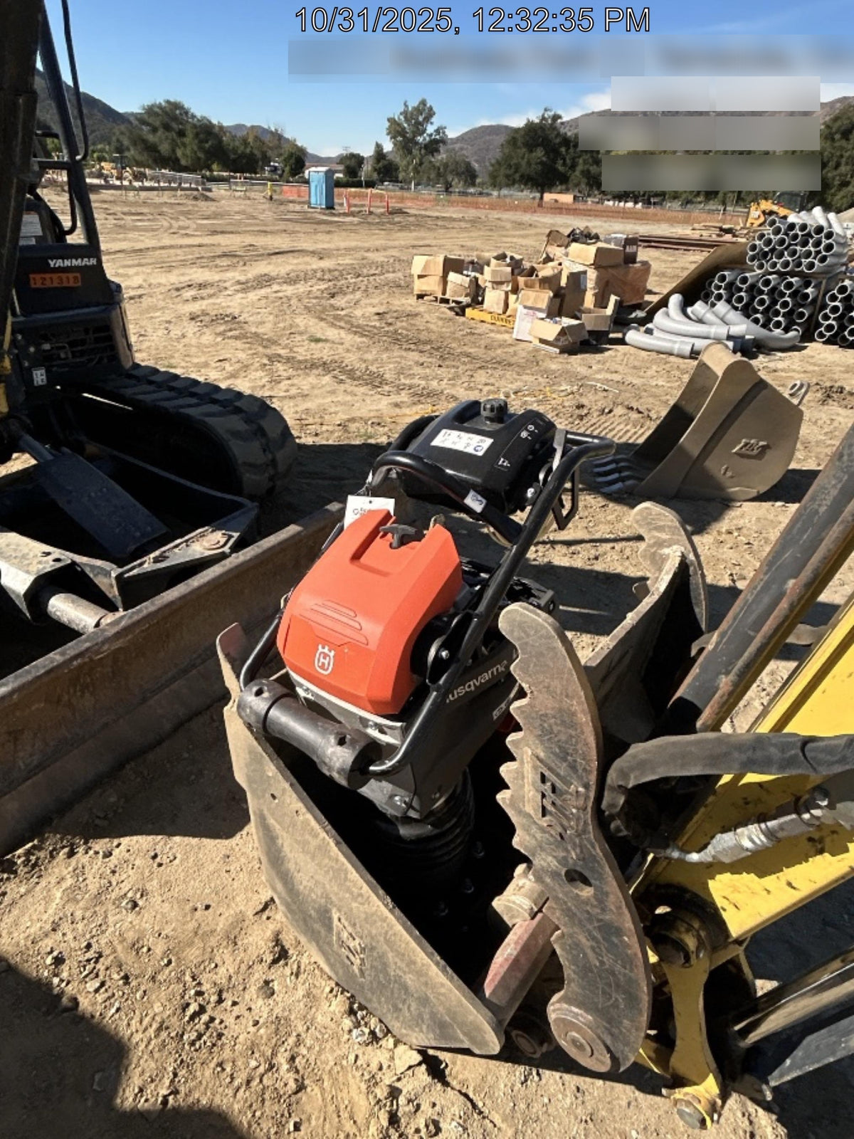 2025 HUSQVARNA LT6005