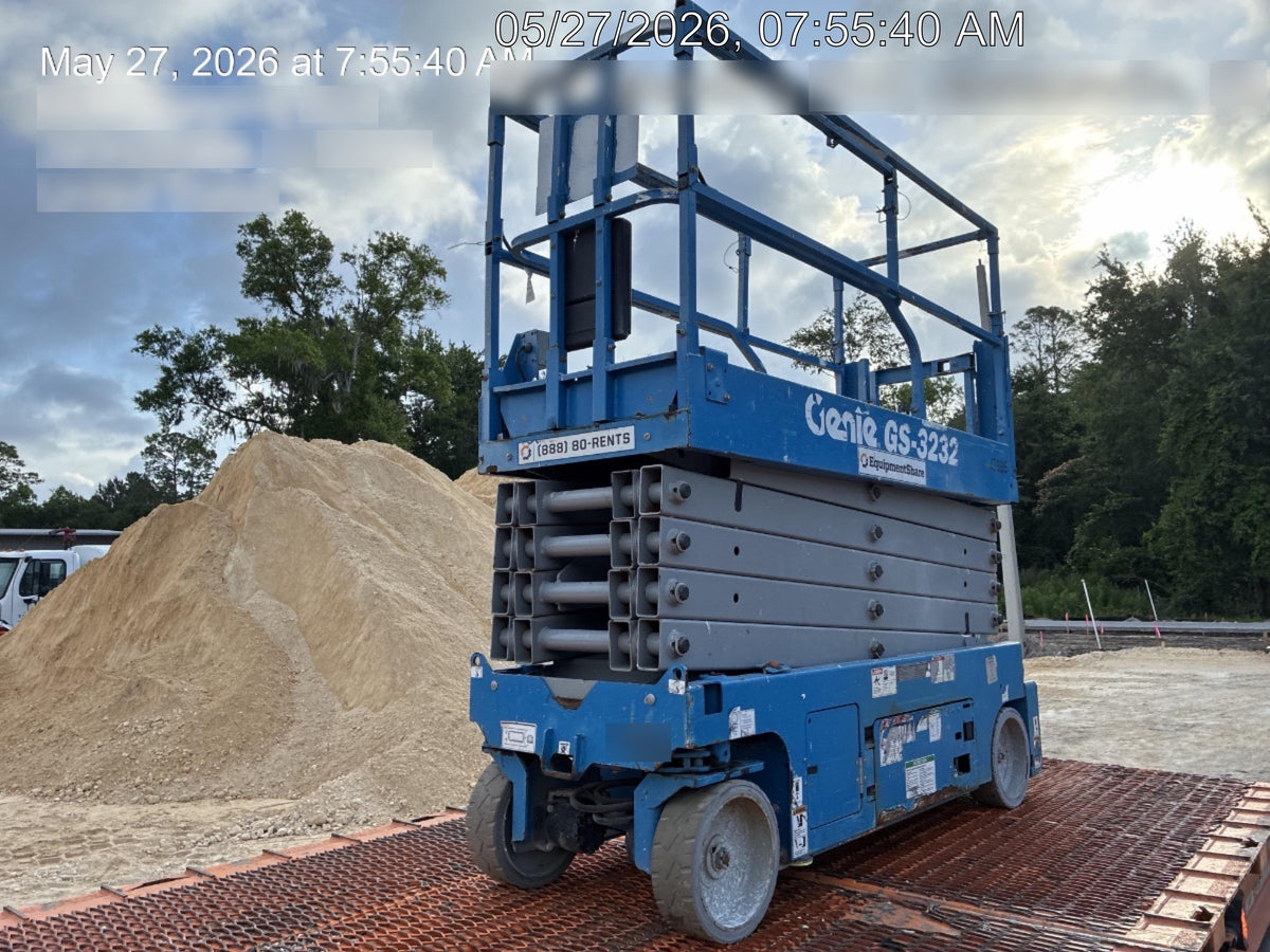 2018 Genie GS-3232 GS-3232 w/Folding rails, Half height swing gate