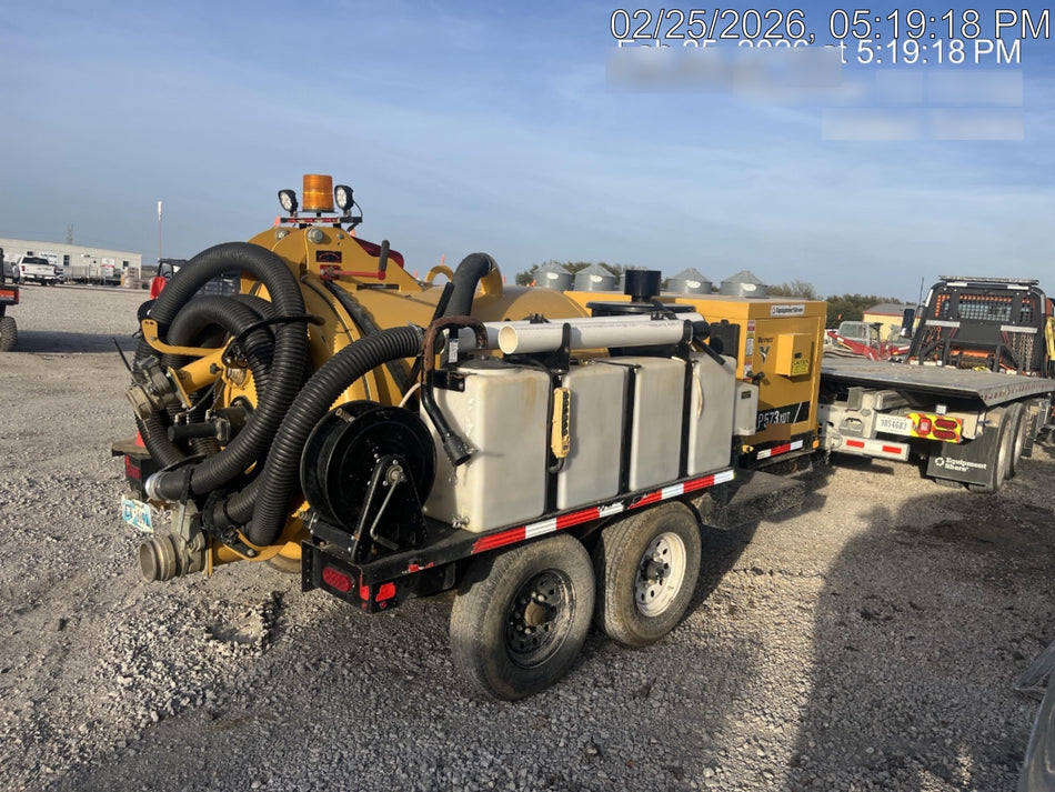 2023 Vac-Tron LP573XDT T4 Koehler Diesel Engine, 500 Gallon Debris Tank, x2 100 Gallon Water Tanks