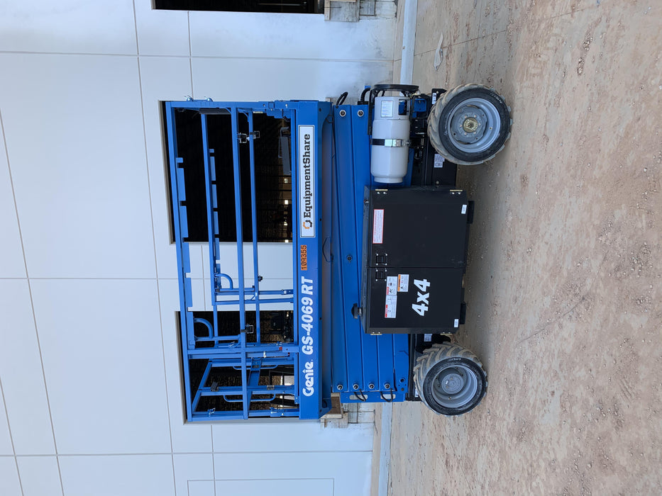 2020 GENIE GS-4069 RT