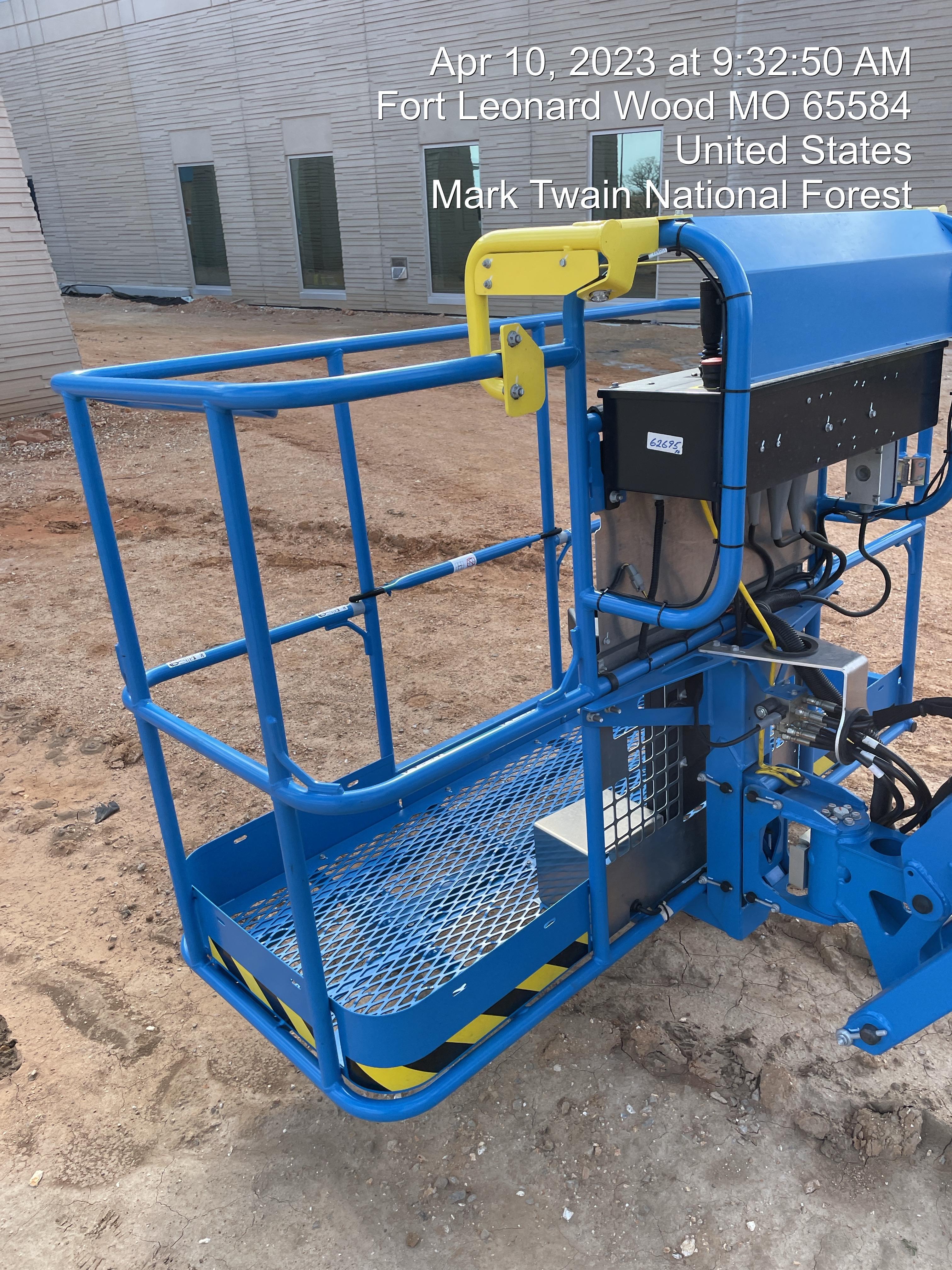 2023 GENIE Z-45/25J DC
