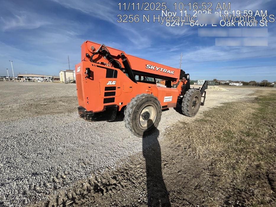 2019 Skytrak 10054 Cab/Heat/AC, 74 Hp Engine, Solid Tires, Work Light Package, Beacon w/60" Carriage, 60" Forks