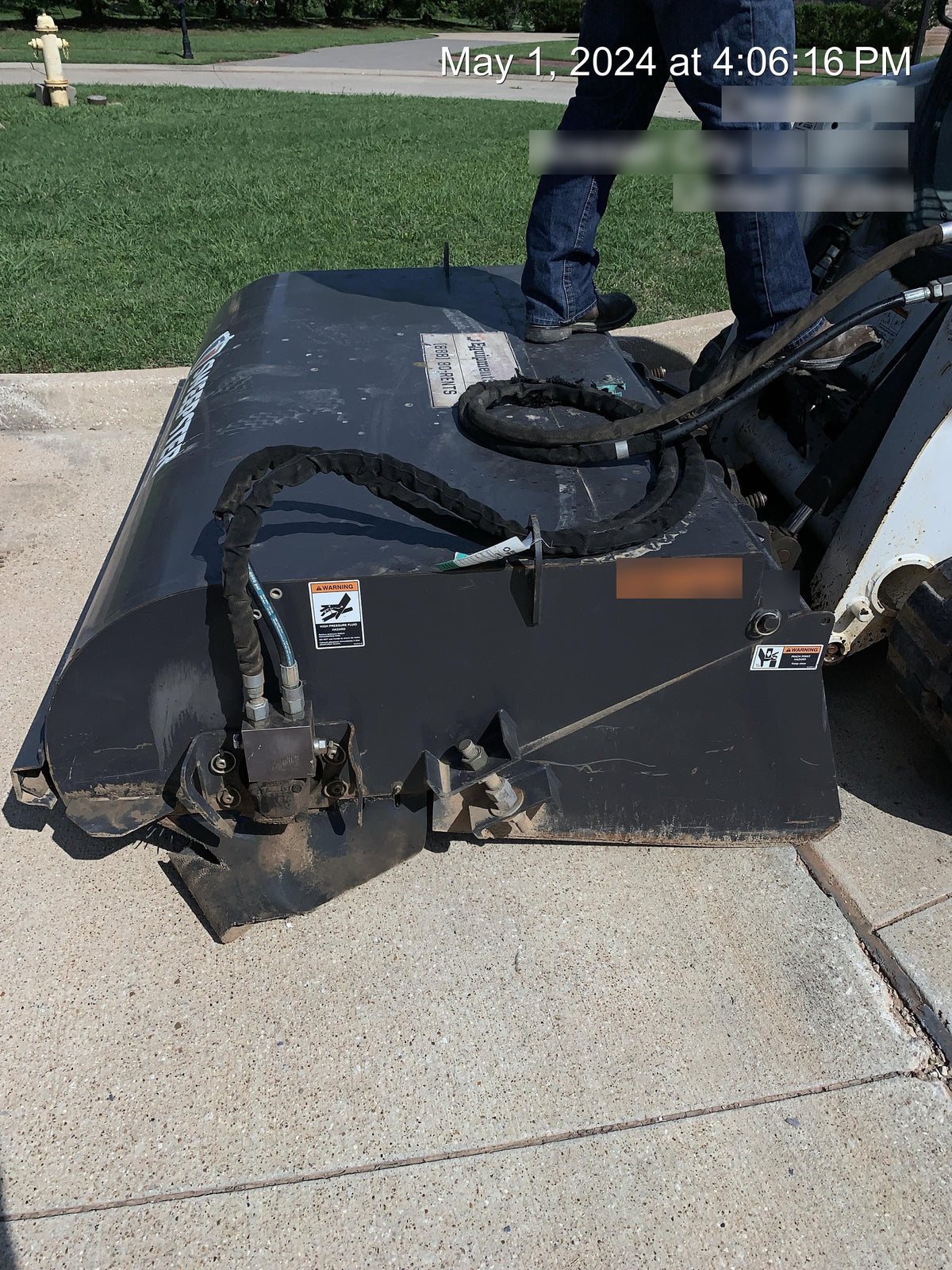 2020 PALADIN Sweepster SB72