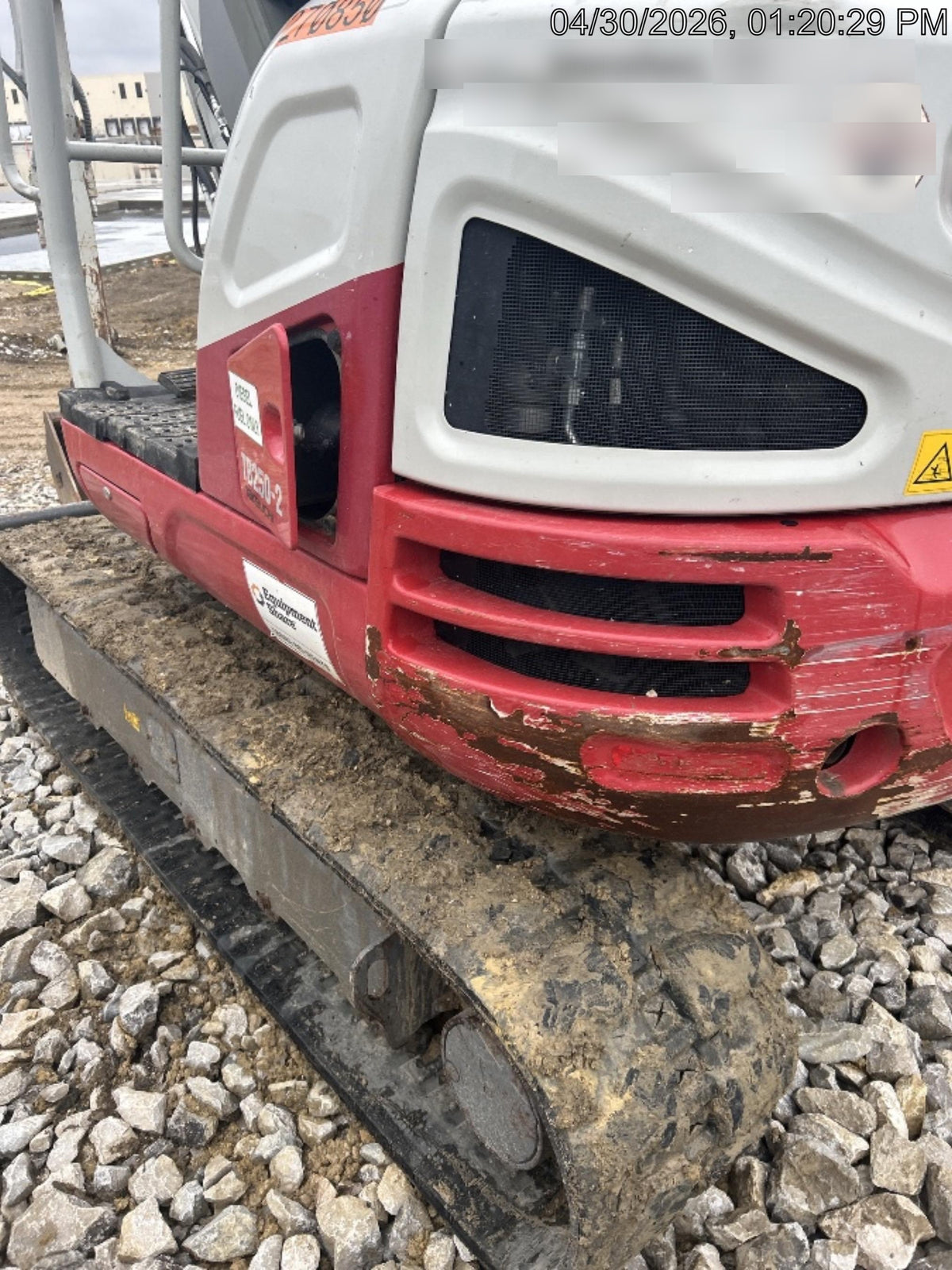 2022 TAKEUCHI TB250-2R