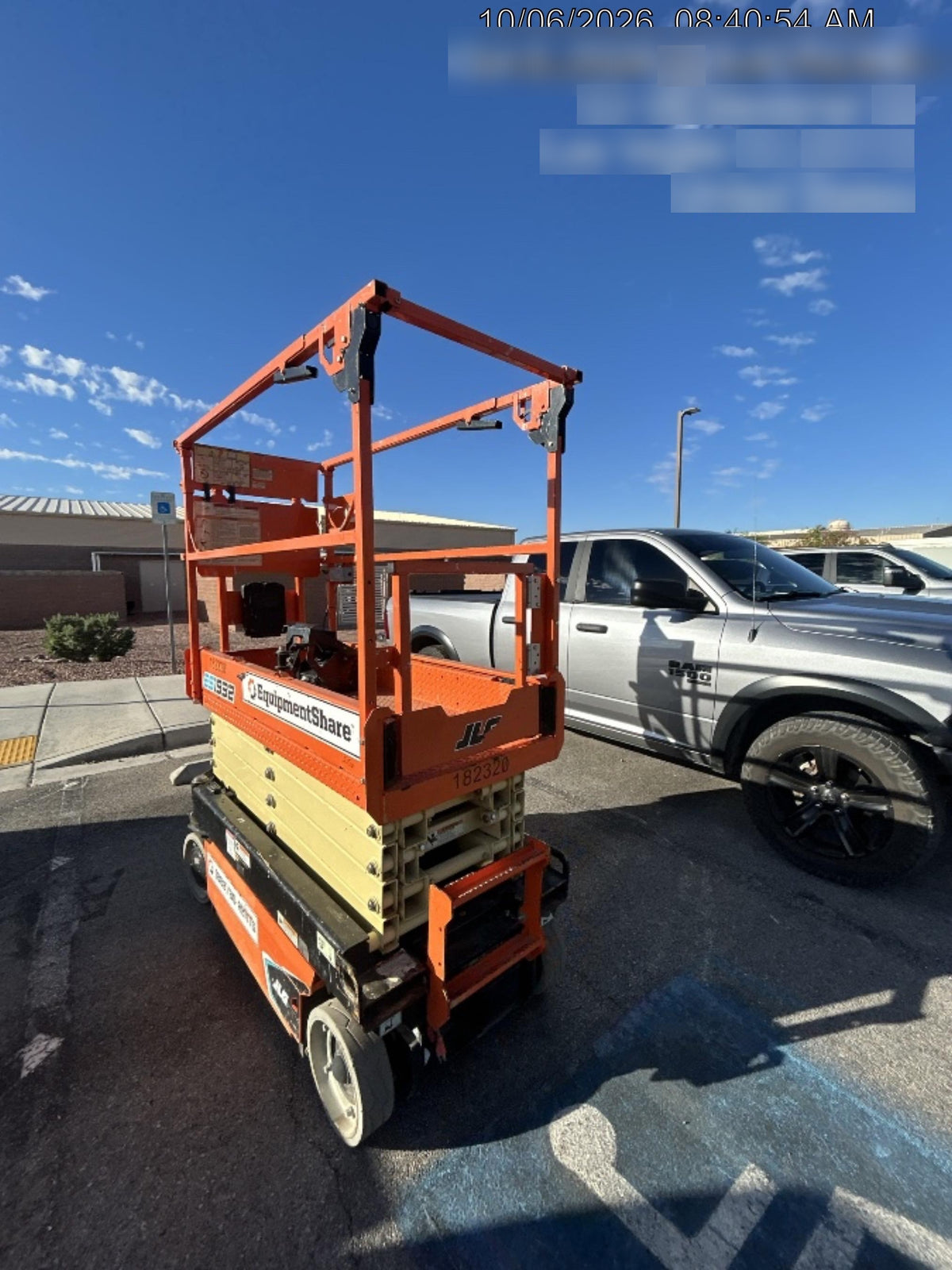 2021 JLG ES1932