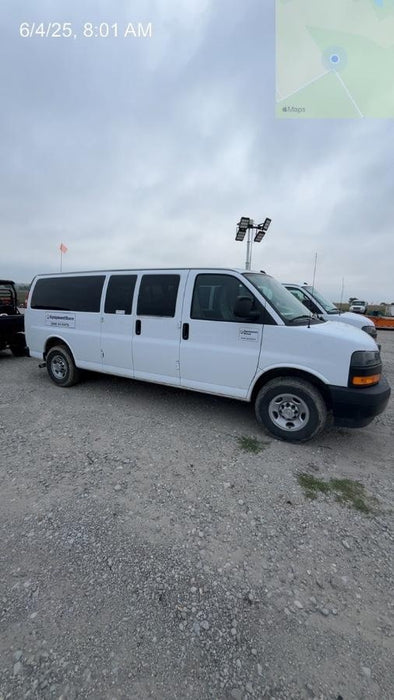 2023 CHEVROLET Express Van - Rental