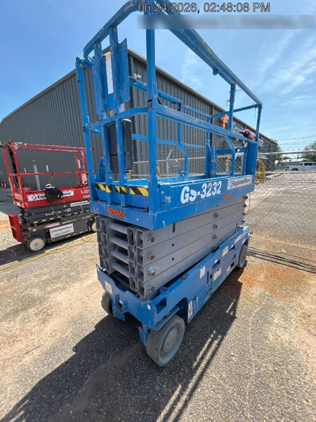 2022 GENIE GS-3232