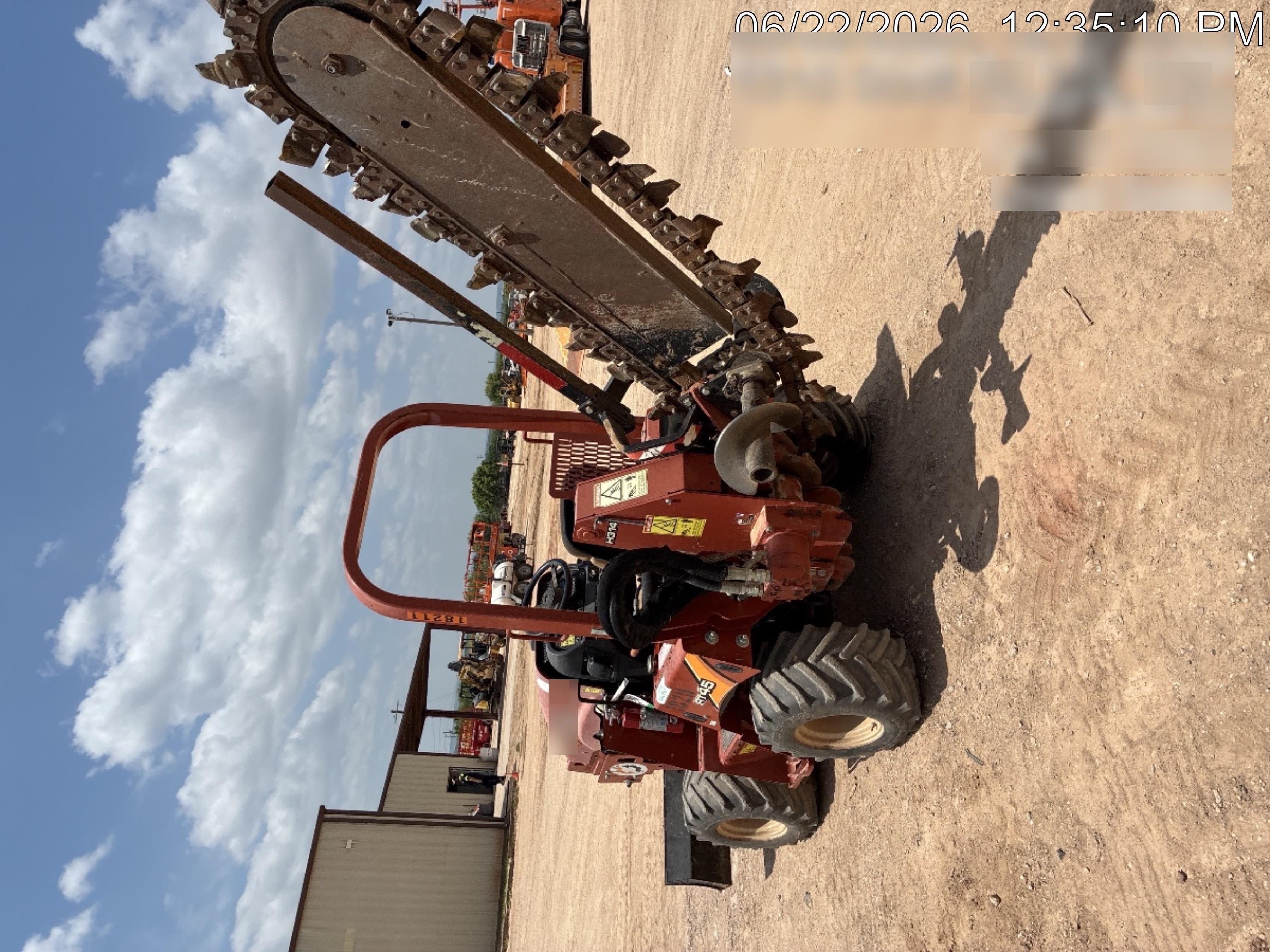 2017 DITCH WITCH RT45A