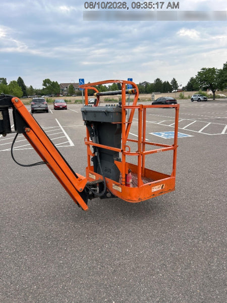 2019 JLG E400AJPN