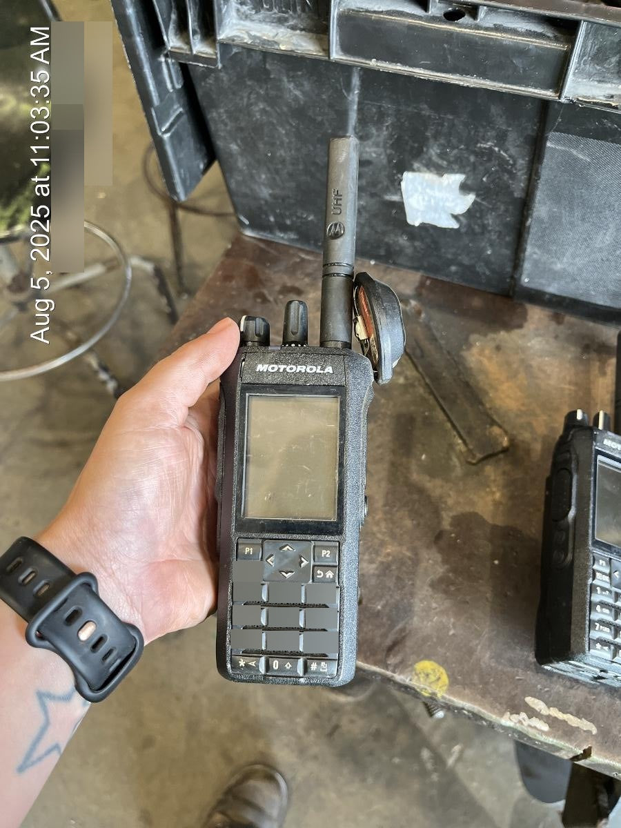 2023 MOTOROLA R7 DISPLAY