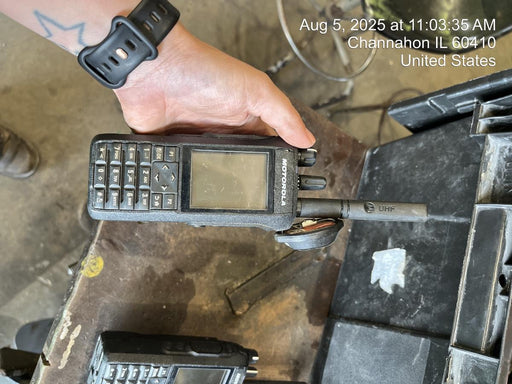 2023 MOTOROLA R7 DISPLAY