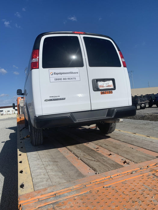2023 CHEVROLET Express Van - Rental