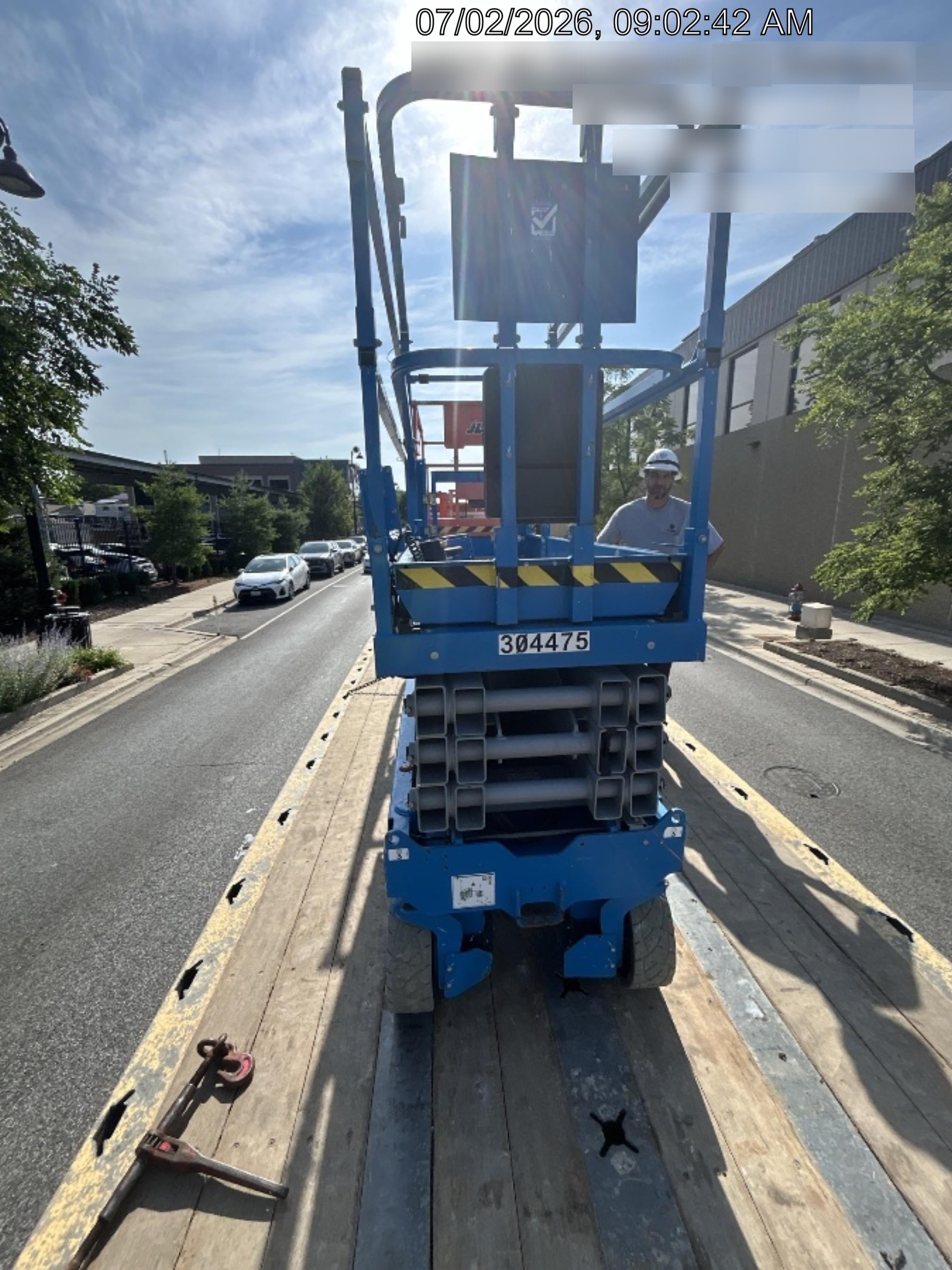 2023 GENIE GS-2632