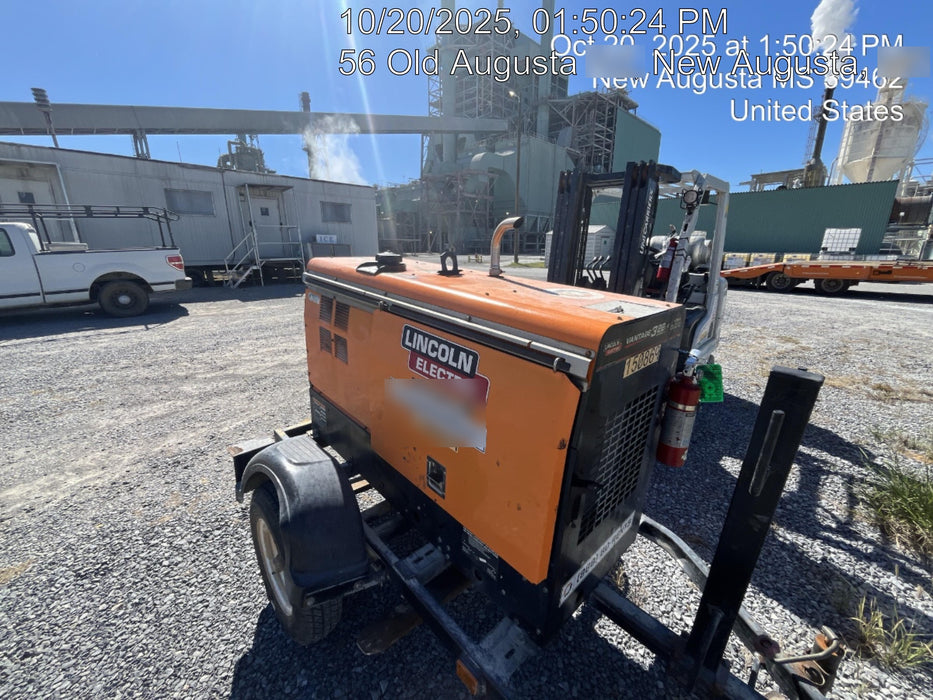 2021 Lincoln Electric Vantage 322 Vantage 322 Ready Pak 3 w/ Telematics & Decals, ORANGE (includes trailer, cable rack, fender light kit)