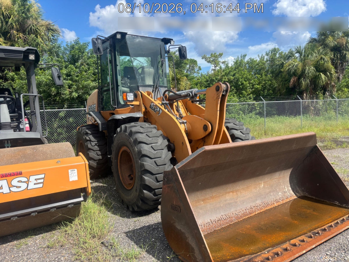 2016 CASE 621F