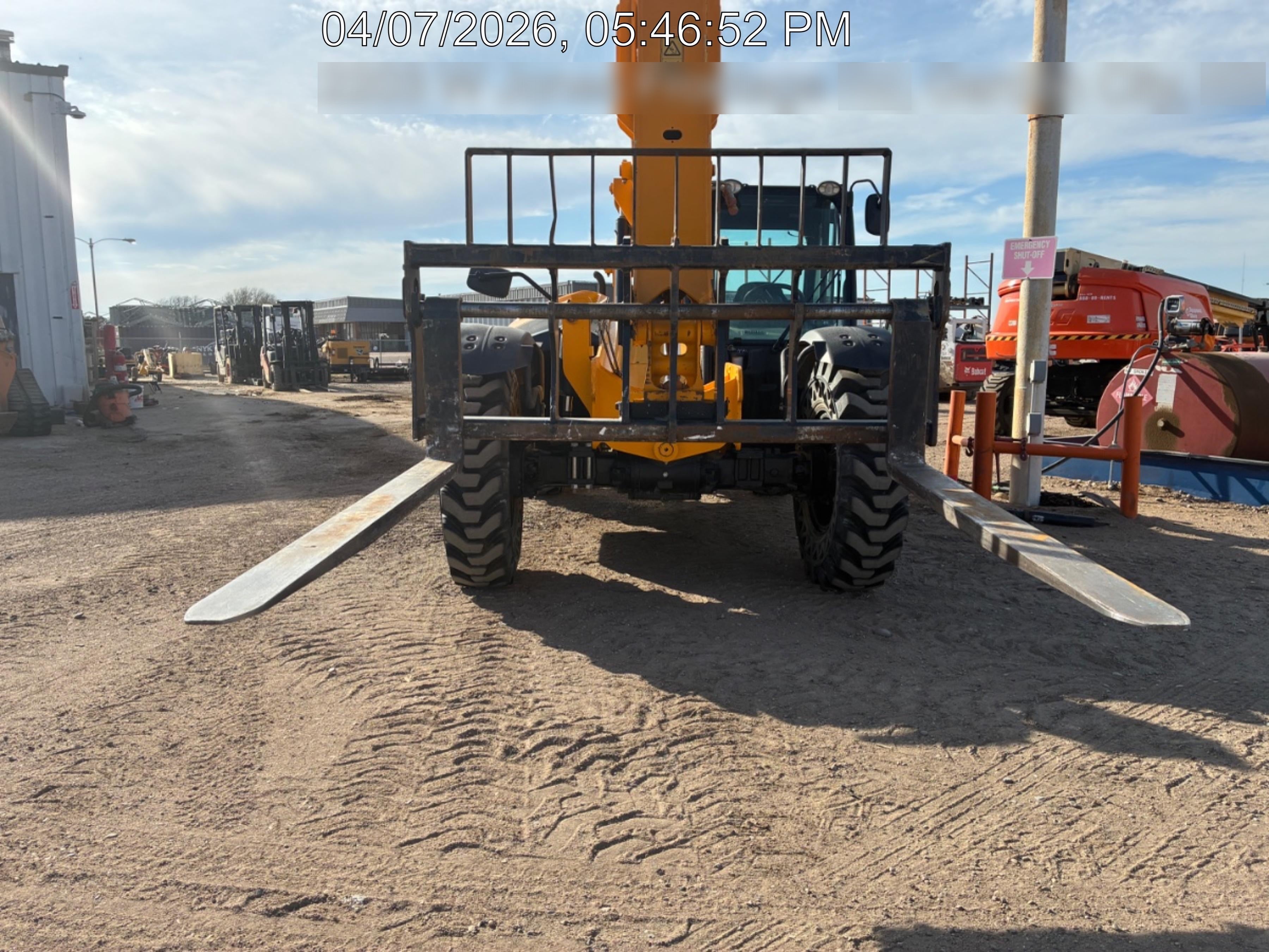 2023 JCB 509-42