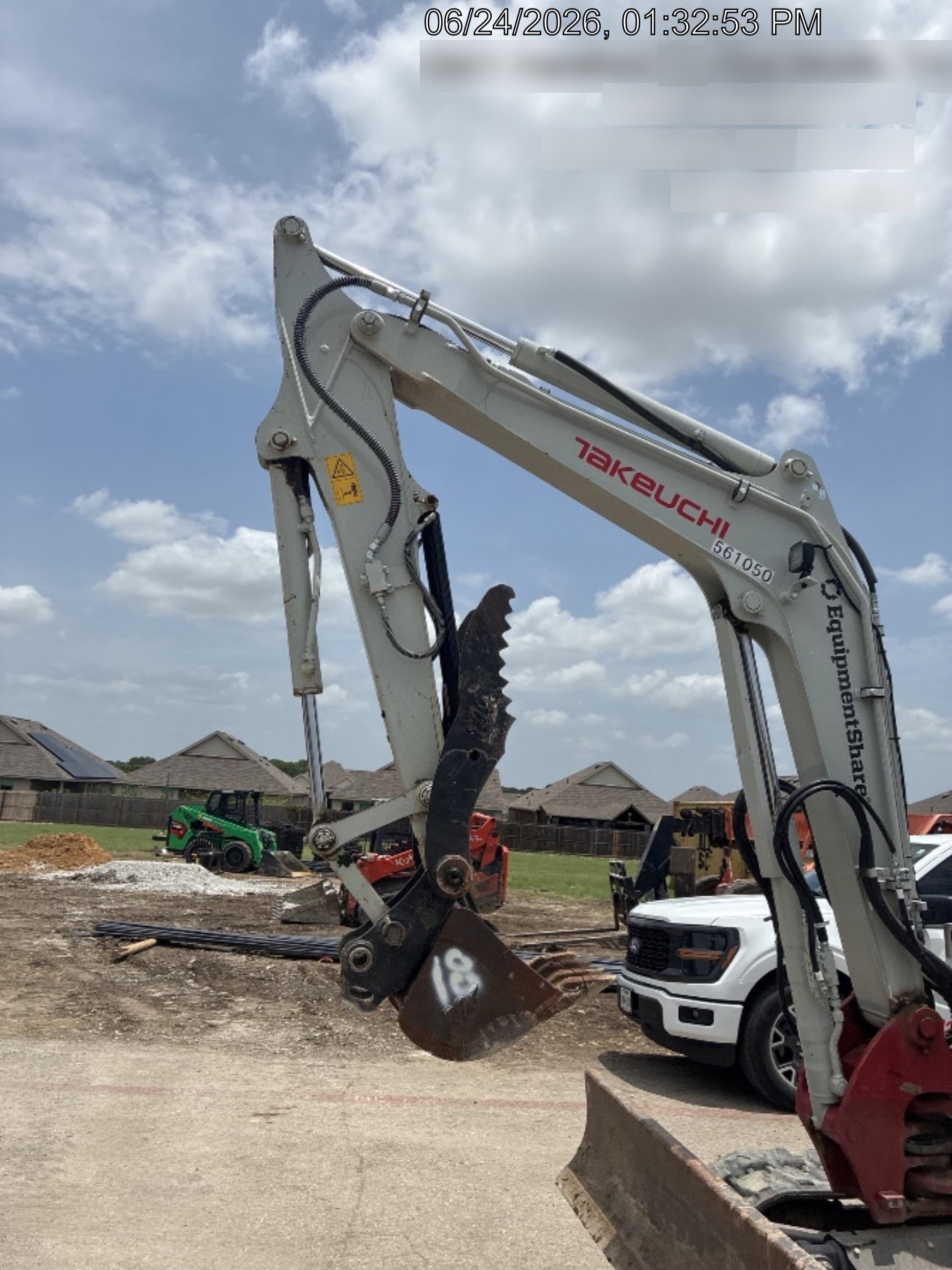 2025 TAKEUCHI TB250-2R