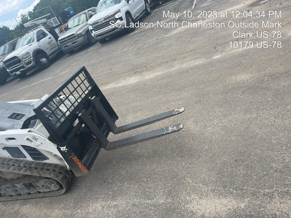 2023 BOBCAT 36" Mini Skid Steer Fork Carriage - Bobcat