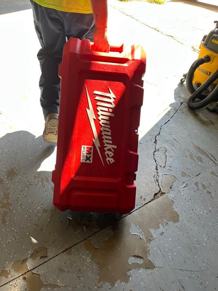 2021 MILWAUKEE MXF301-2CP