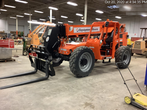 2020 Skytrak 8042 74 Hp, FF Tires, Work Lights, Beacon, Aux Hydraulics, Back up Alarm, Lifting Eye, ES Decals