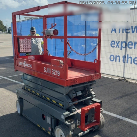 2018 SKYJACK SJIII-3219