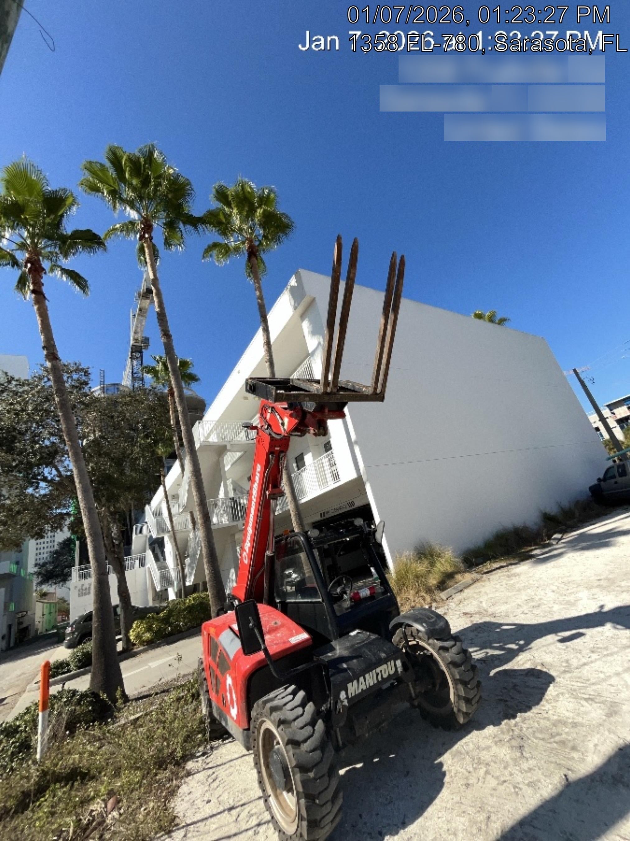 2023 MANITOU MTA5519