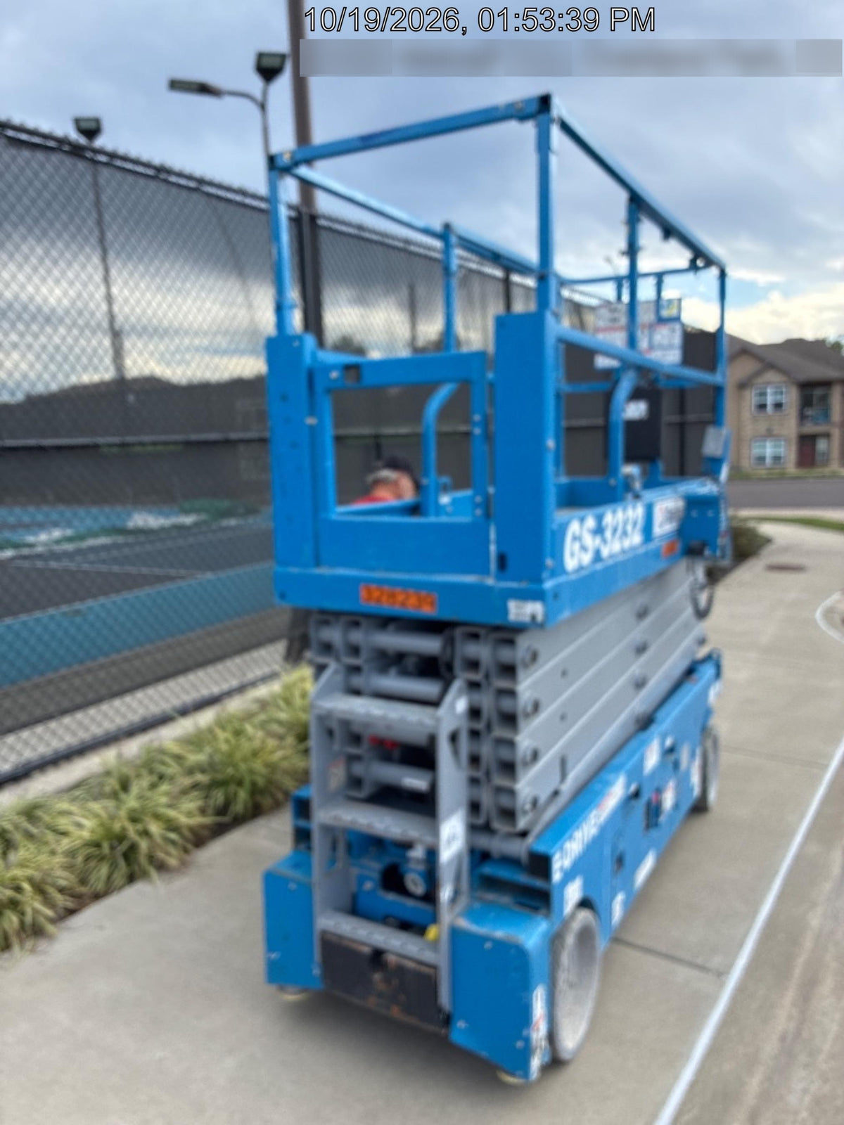 2023 GENIE GS-3232