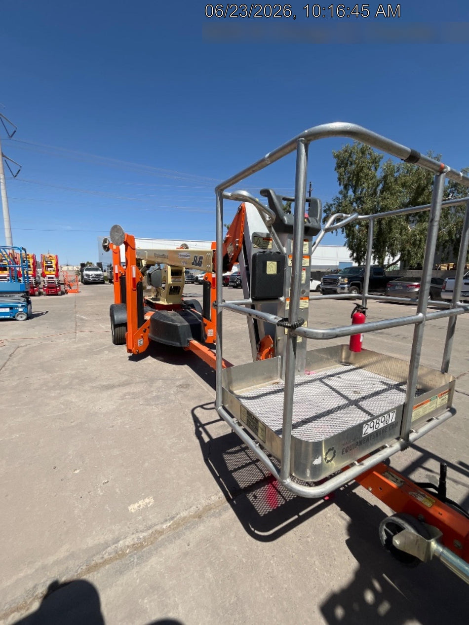 2023 JLG T500J